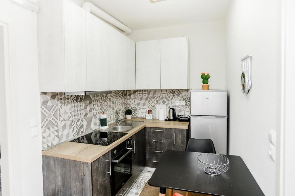 Knl Luxury Apartment By Homebrain Alexandroupoli Bagian luar foto